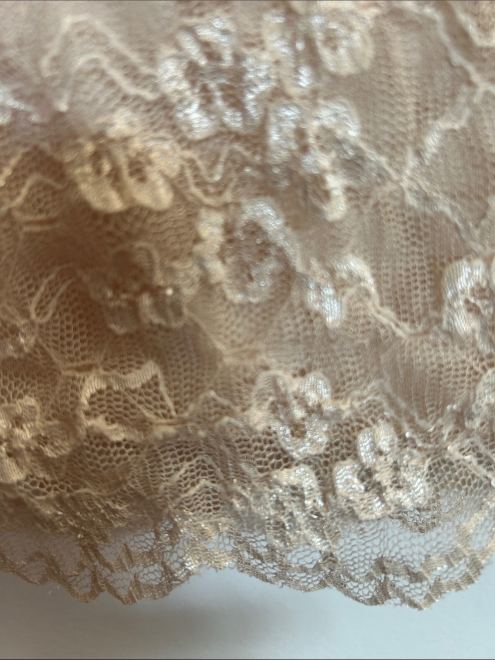 East 5th Ivory Lace Shell-S - Picture 4 of 10